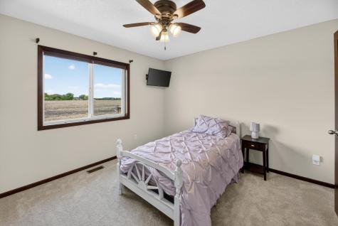 306 Kennedy Avenue NW New Prague MN 56071