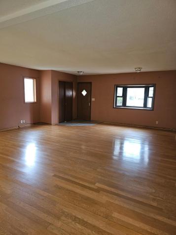 1121 S Vine Street Fergus Falls MN 56537