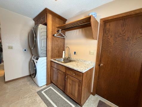 208 Ash Street Lisbon ND 58054