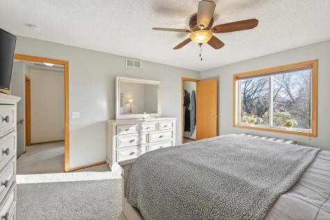 635 35th Street W Hastings MN 55033
