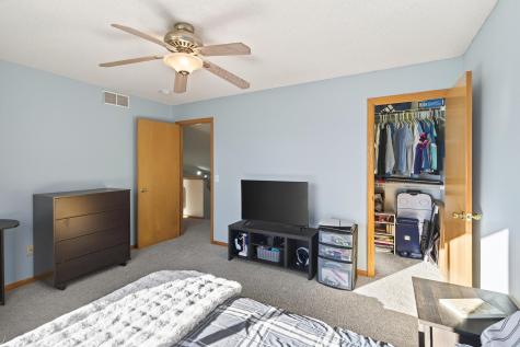 635 35th Street W Hastings MN 55033