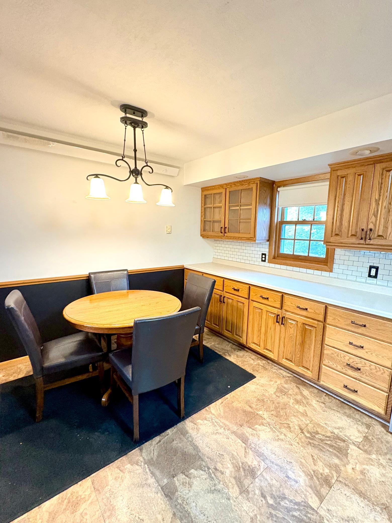 429 E Rooney Avenue Appleton MN 56208