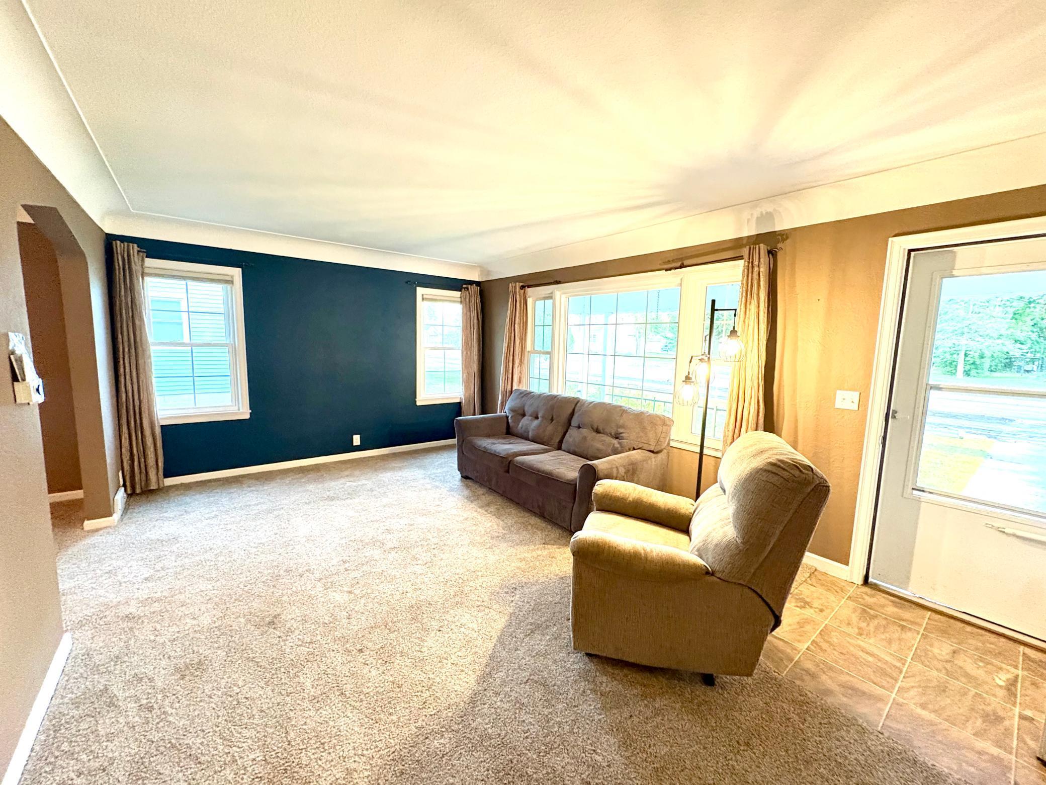 429 E Rooney Avenue Appleton MN 56208