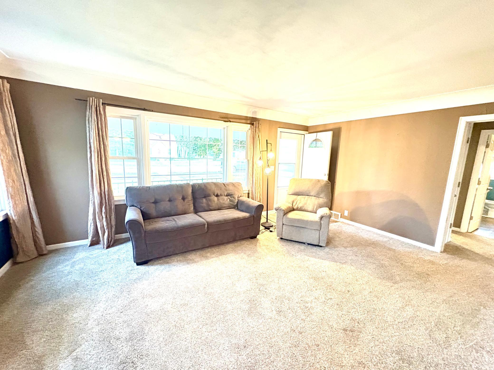 429 E Rooney Avenue Appleton MN 56208