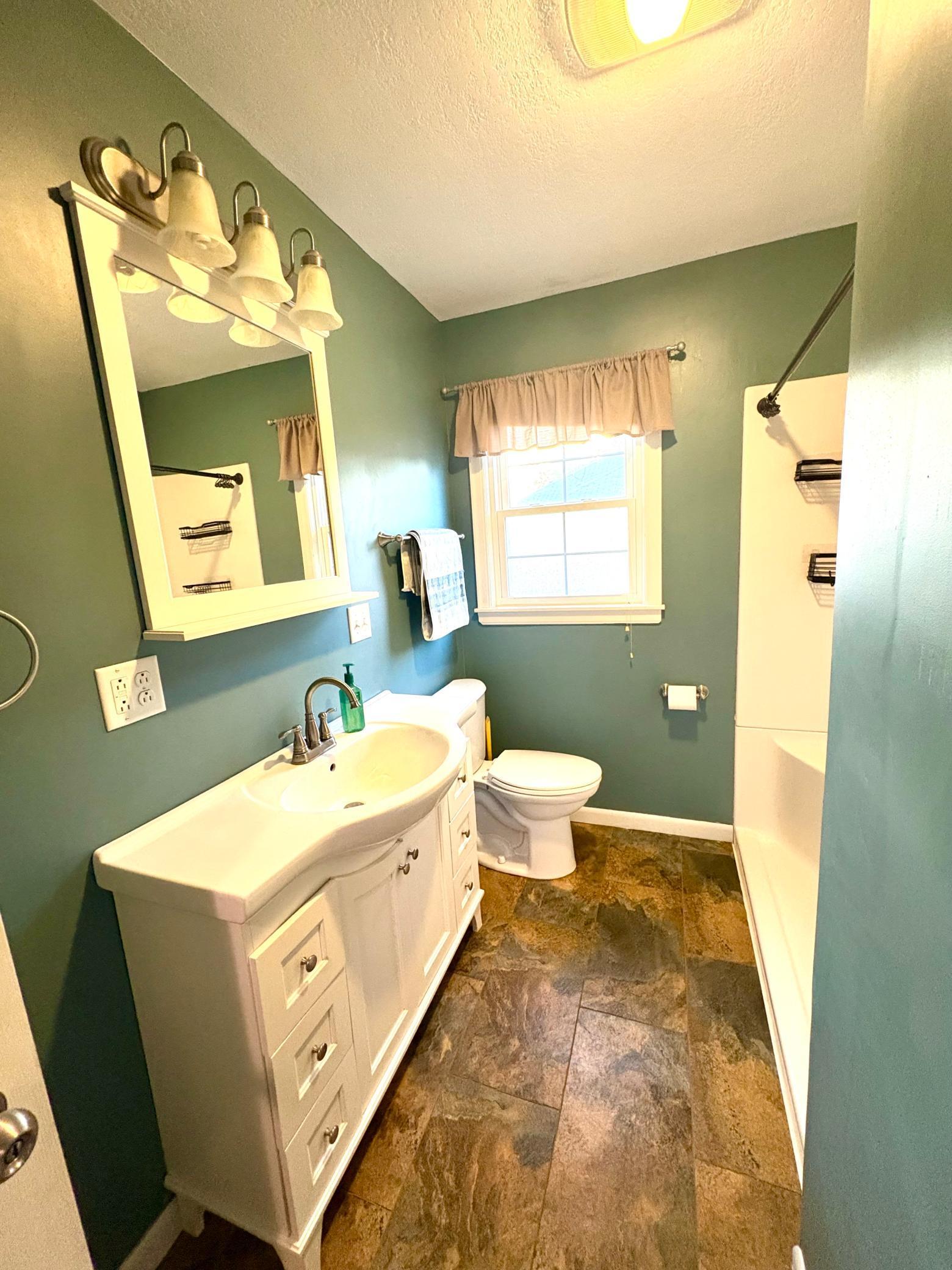 429 E Rooney Avenue Appleton MN 56208