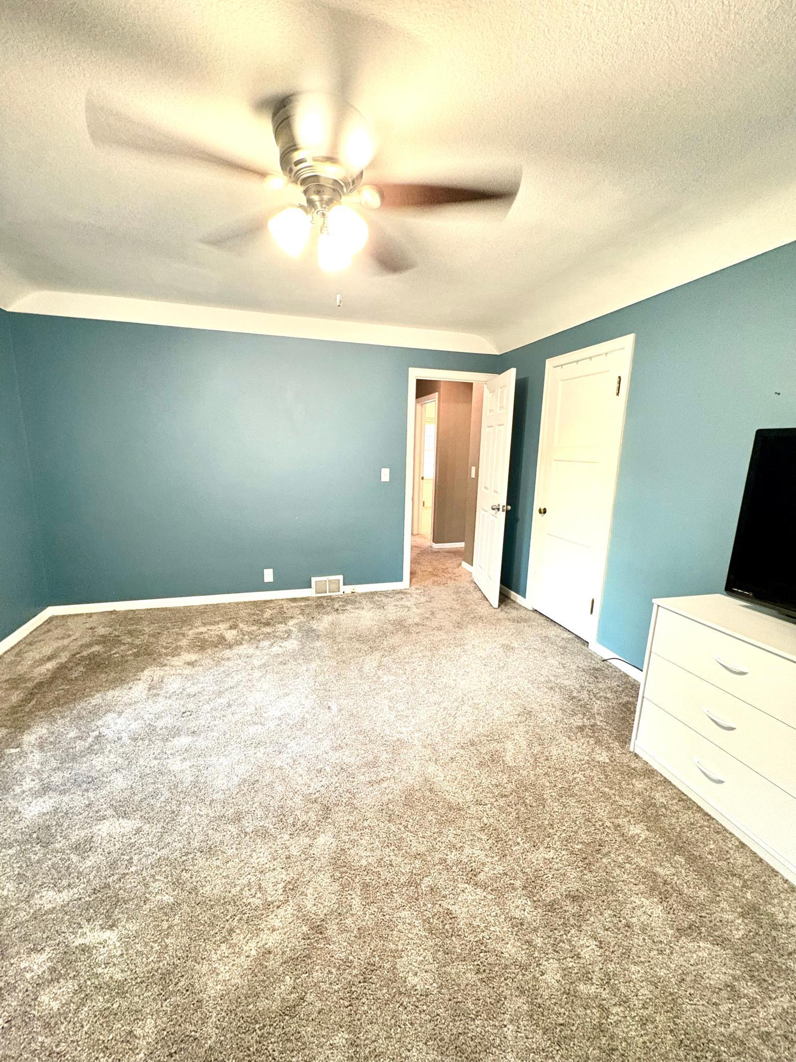 429 E Rooney Avenue Appleton MN 56208