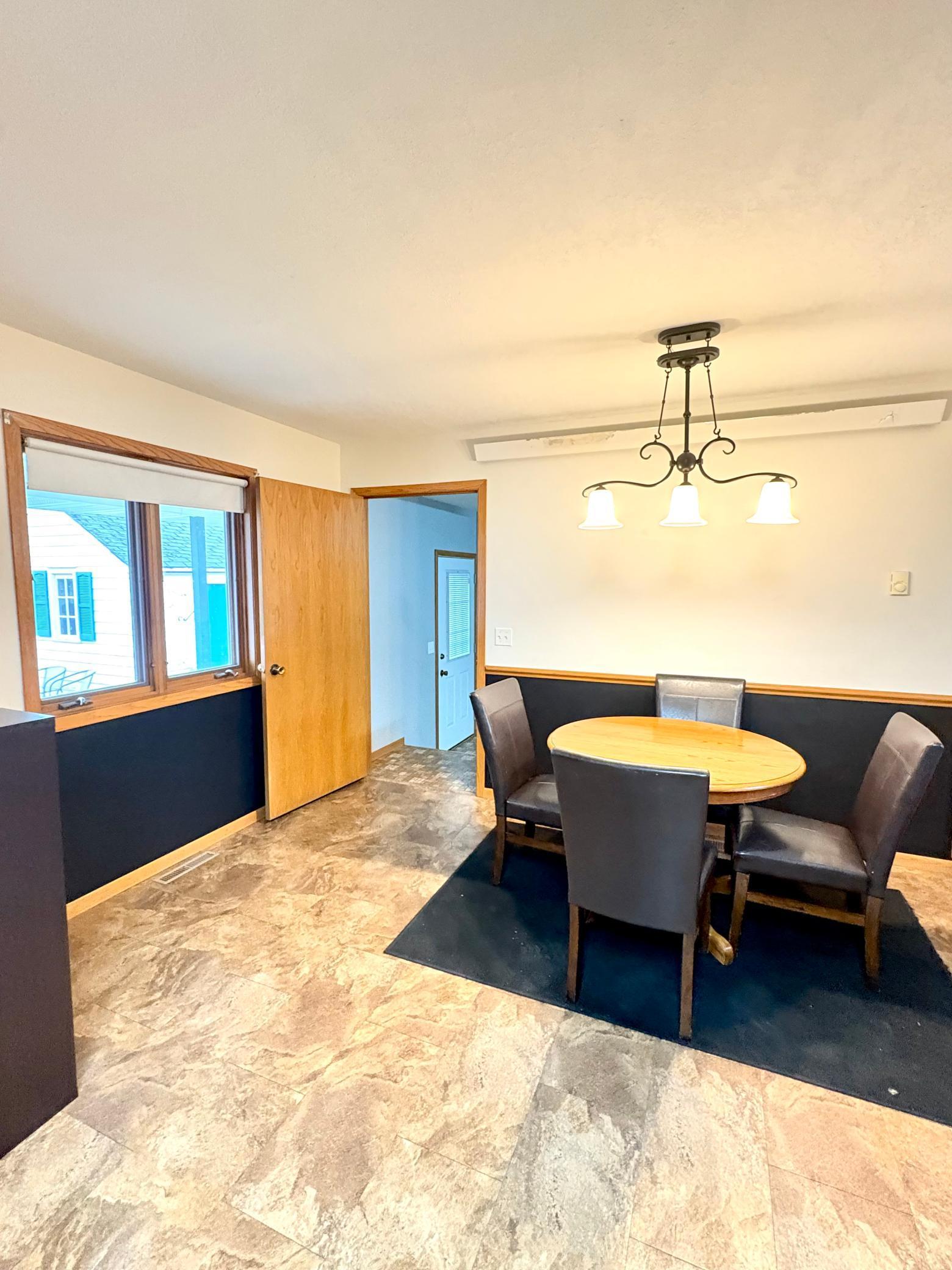 429 E Rooney Avenue Appleton MN 56208