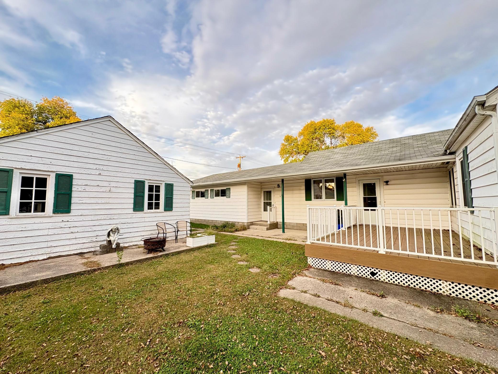 429 E Rooney Avenue Appleton MN 56208