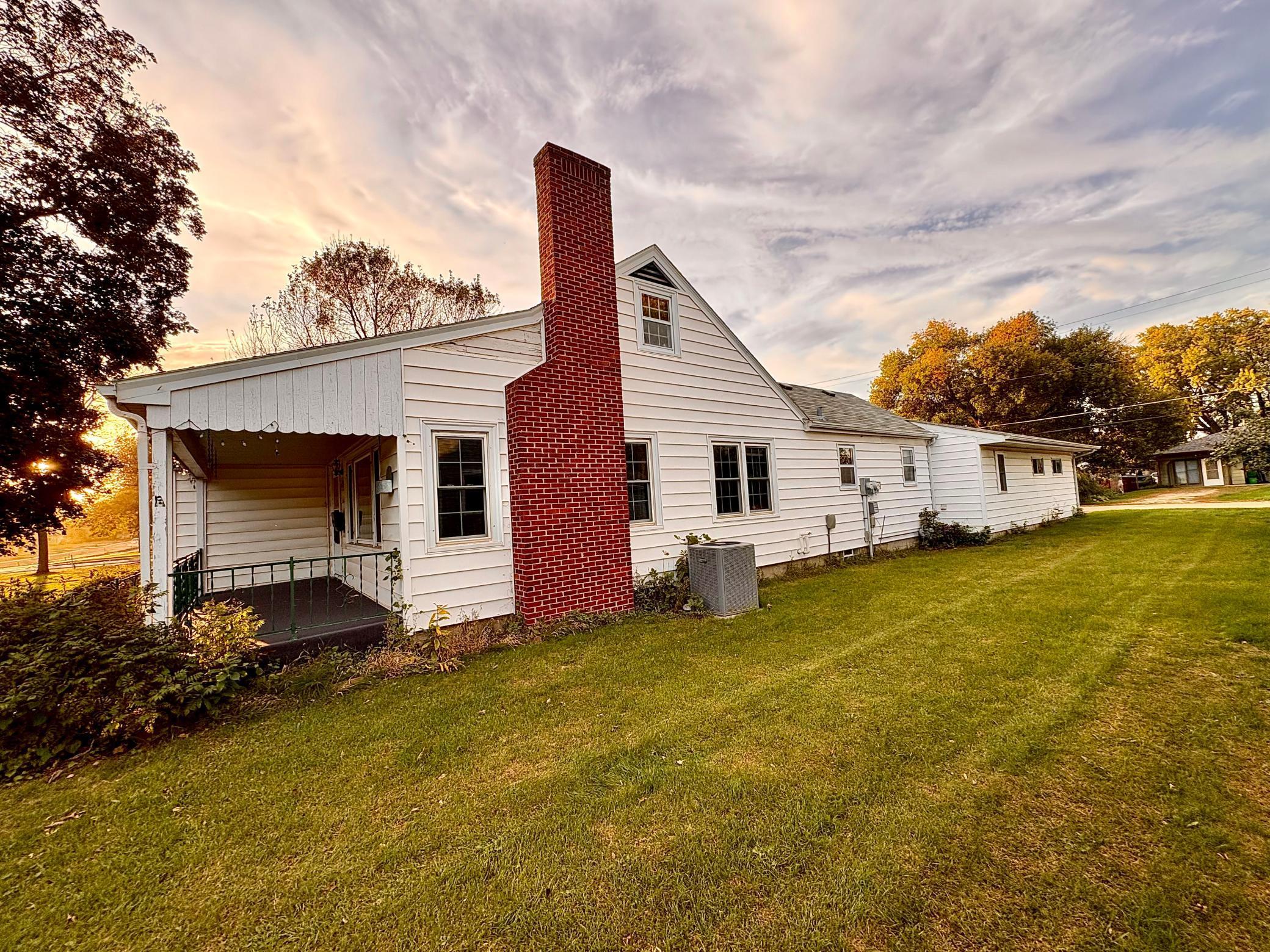 429 E Rooney Avenue Appleton MN 56208