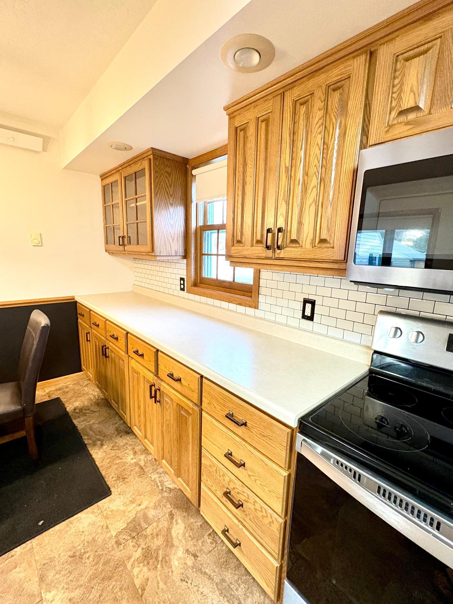 429 E Rooney Avenue Appleton MN 56208