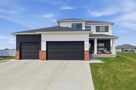 4755 32nd Street S Fargo ND 58104