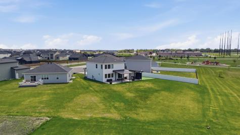 4755 32nd Street S Fargo ND 58104