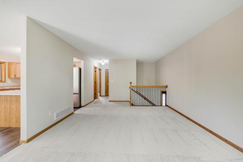8128 Dawn Avenue Inver Grove Heights MN 55076