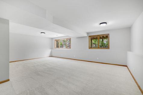 8128 Dawn Avenue Inver Grove Heights MN 55076