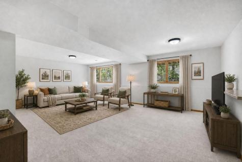 8128 Dawn Avenue Inver Grove Heights MN 55076