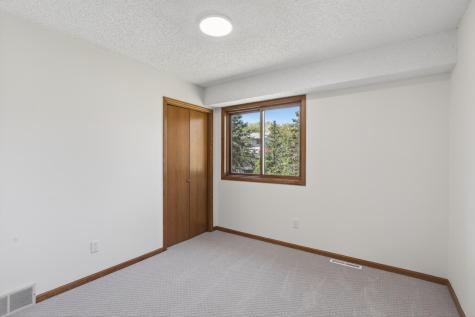 14322 Raven Street NW Andover MN 55304
