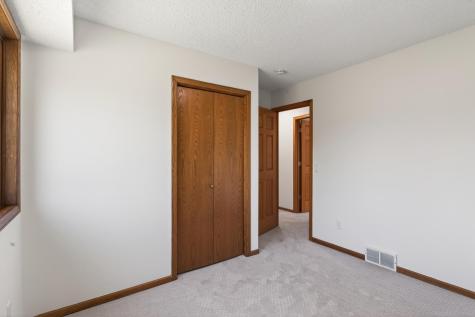 14322 Raven Street NW Andover MN 55304