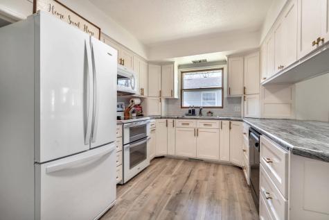 1034 Randolph Avenue Fergus Falls MN 56537