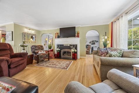 1209 4th Street N Fargo ND 58102