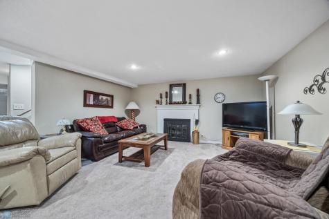 1209 4th Street N Fargo ND 58102