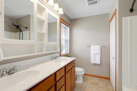 1601 Sumac Circle Carver MN 55315