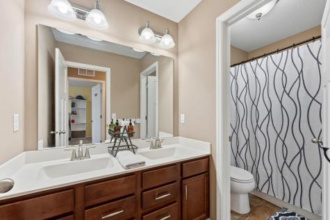 3863 Founders Path Chaska MN 55318