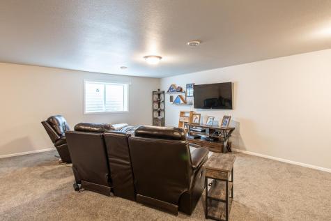 6012 Kodiak Lane Horace ND 58047