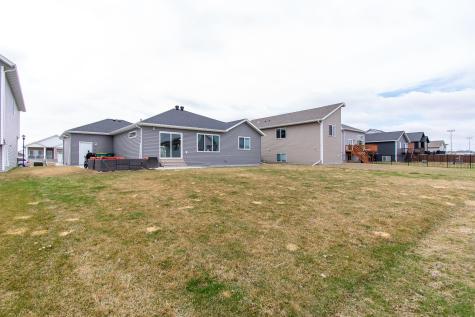 6012 Kodiak Lane Horace ND 58047