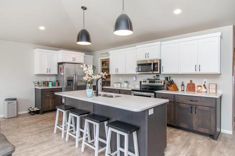 6012 Kodiak Lane Horace ND 58047