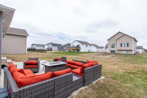 6012 Kodiak Lane Horace ND 58047
