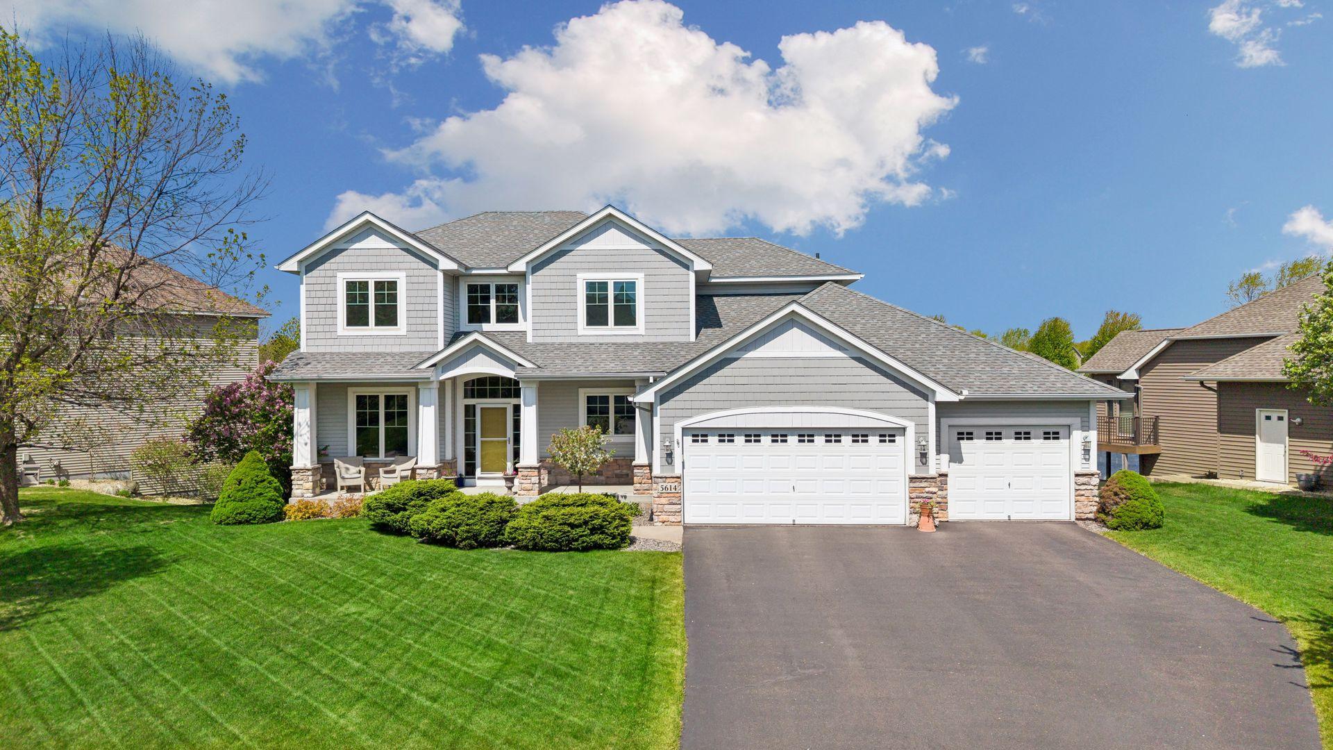 5614 105th Avenue N Brooklyn Park MN 55443