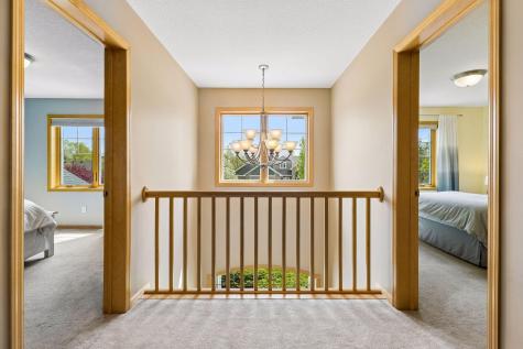 5614 105th Avenue N Brooklyn Park MN 55443