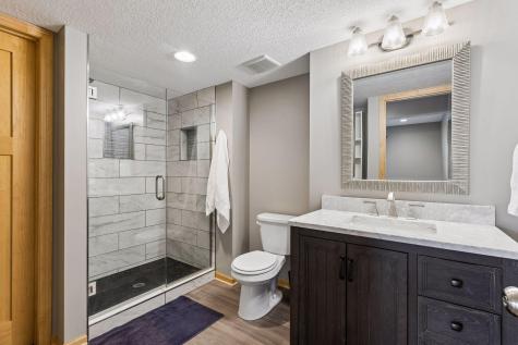 5614 105th Avenue N Brooklyn Park MN 55443