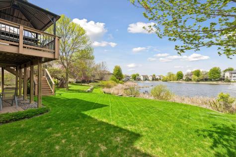 5614 105th Avenue N Brooklyn Park MN 55443