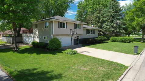 1715 Gateway Drive Albert Lea MN 56007