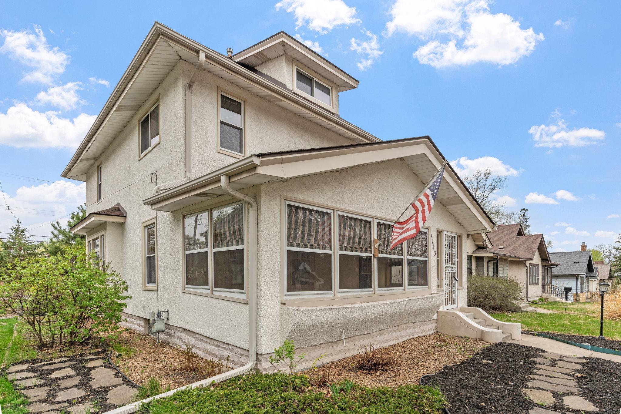 4123 Russell Avenue N Minneapolis MN 55412