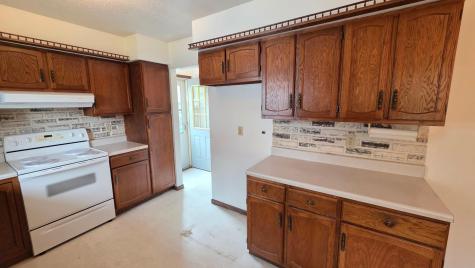 806 N 29 Street N Fargo ND 58102