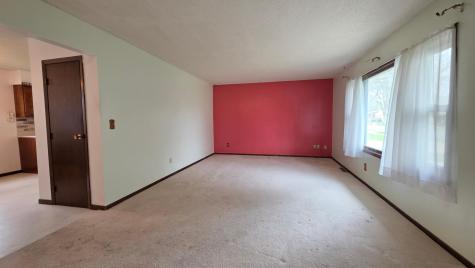 806 N 29 Street N Fargo ND 58102