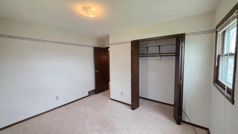 806 N 29 Street N Fargo ND 58102