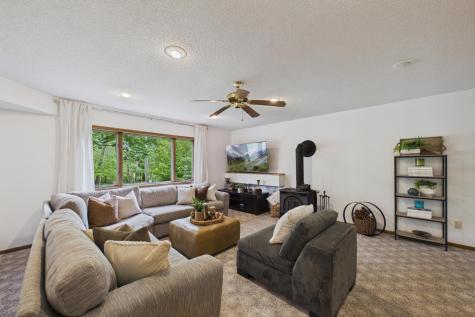 6186 Ridgewood Road Mound MN 55364