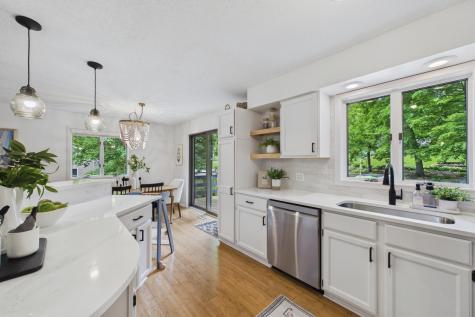 6186 Ridgewood Road Mound MN 55364
