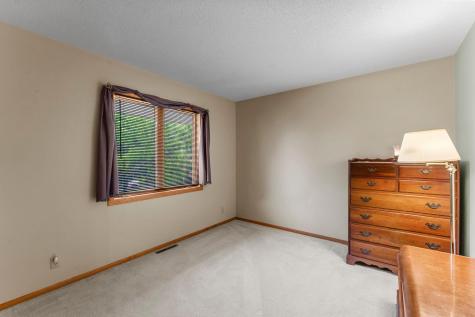 14278 Golf View Drive Eden Prairie MN 55346