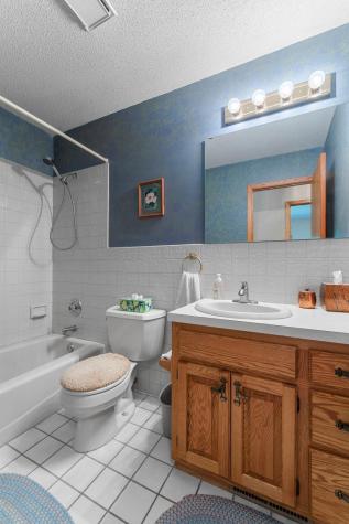 14278 Golf View Drive Eden Prairie MN 55346