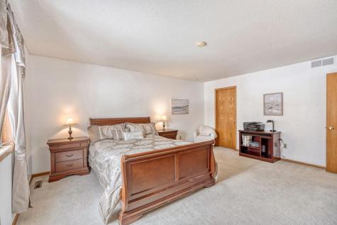 16200 Hyland Avenue Lakeville MN 55044