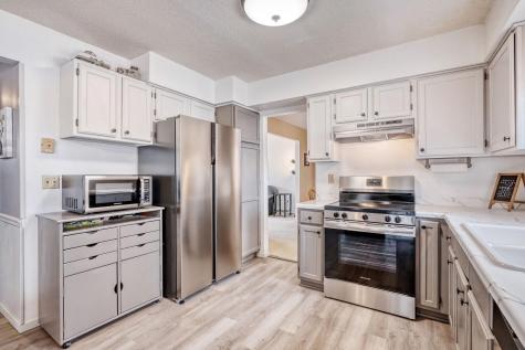 16200 Hyland Avenue Lakeville MN 55044
