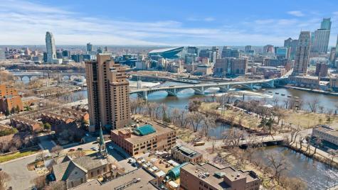 110 Bank Street SE Minneapolis MN 55414