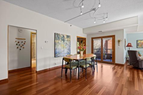 110 Bank Street SE Minneapolis MN 55414