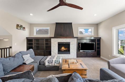19856 Harvest Drive Lakeville MN 55044
