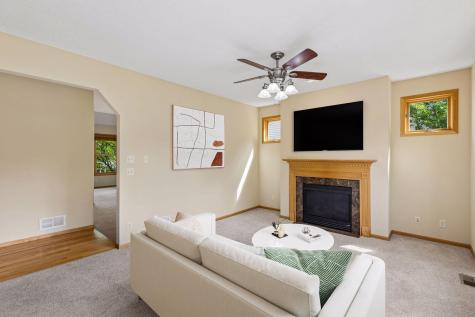 11409 Balsam Way Woodbury MN 55129