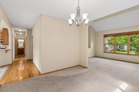 11409 Balsam Way Woodbury MN 55129